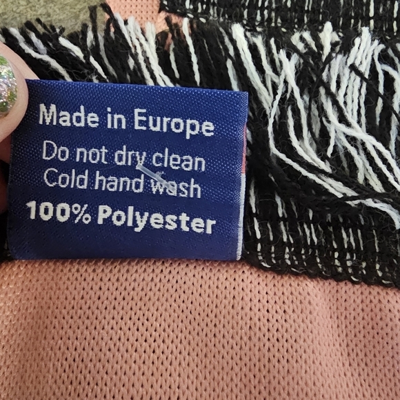 ATX Womens Soccer Pink Black Scarf 2024‎ Austin Texas - Picture 3 of 6